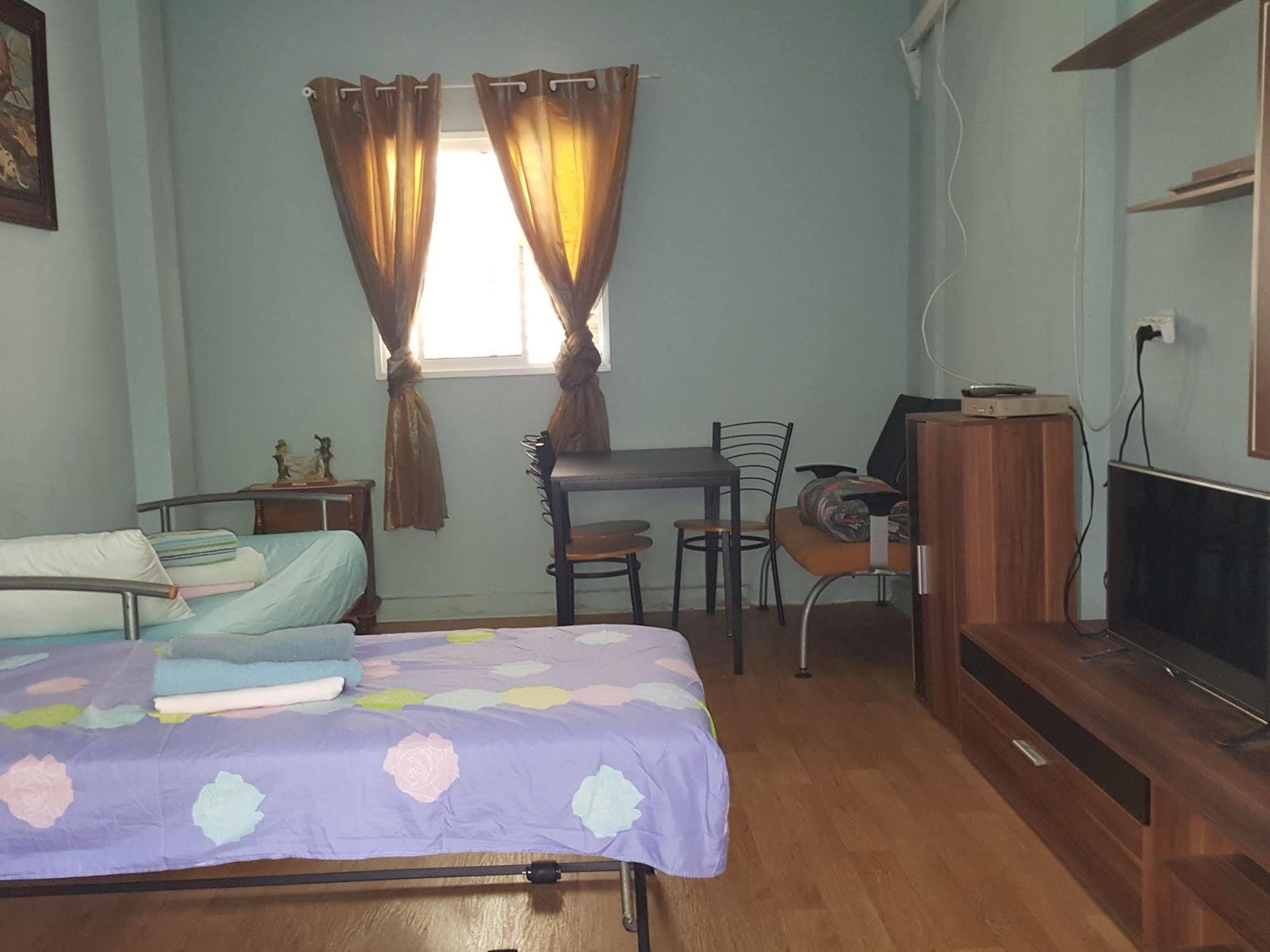 Netanya Motel Pierre Ngoại thất bức ảnh