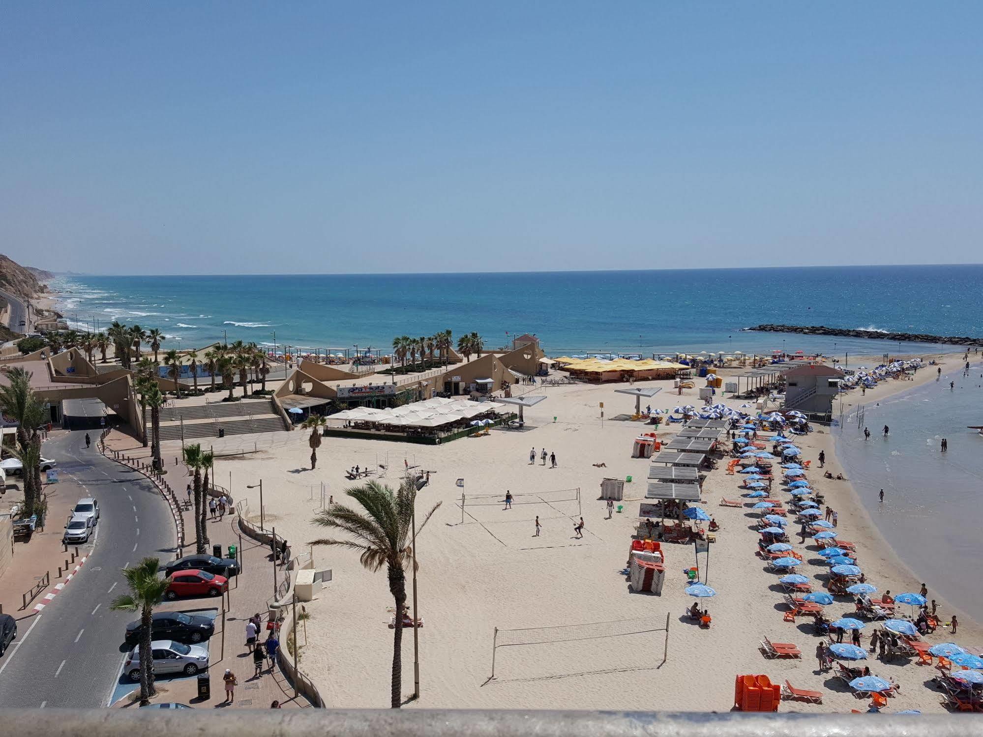 Netanya Motel Pierre Ngoại thất bức ảnh